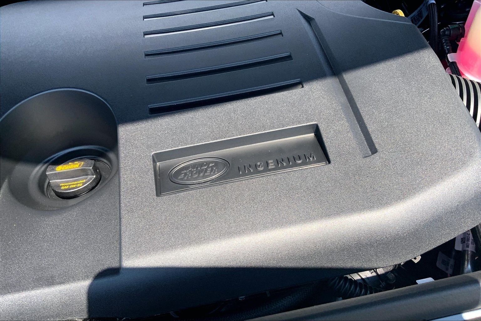 New 2026 Santorini Black Land Rover SE image 17