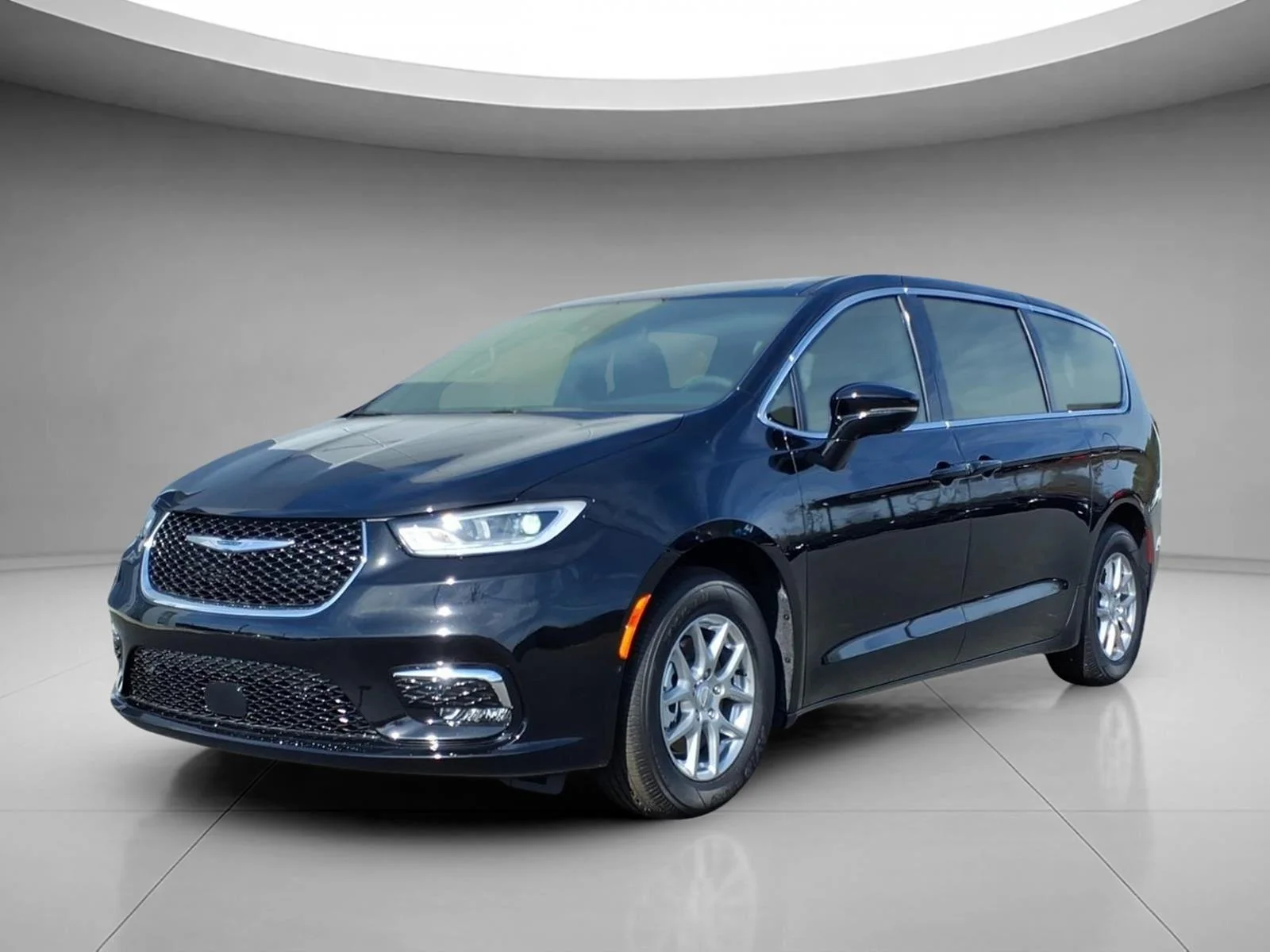 2026 Chrysler Pacifica Select's photo