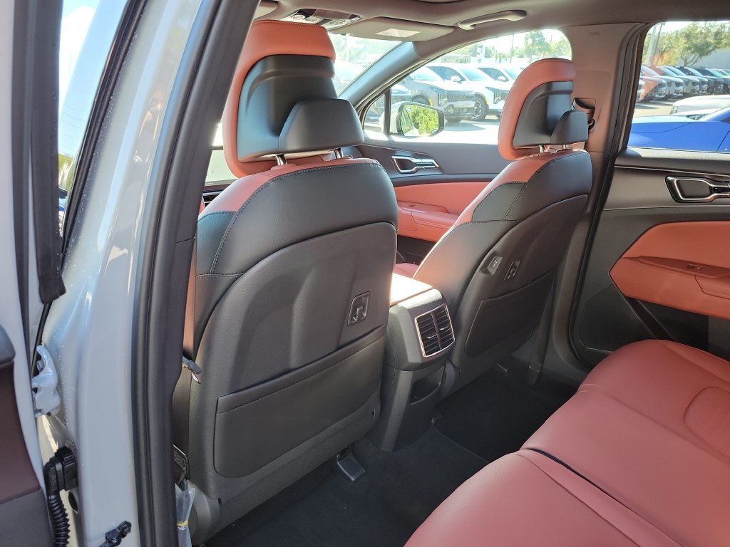 New 2027 Wolf Gray Kia SX Prestige image 15
