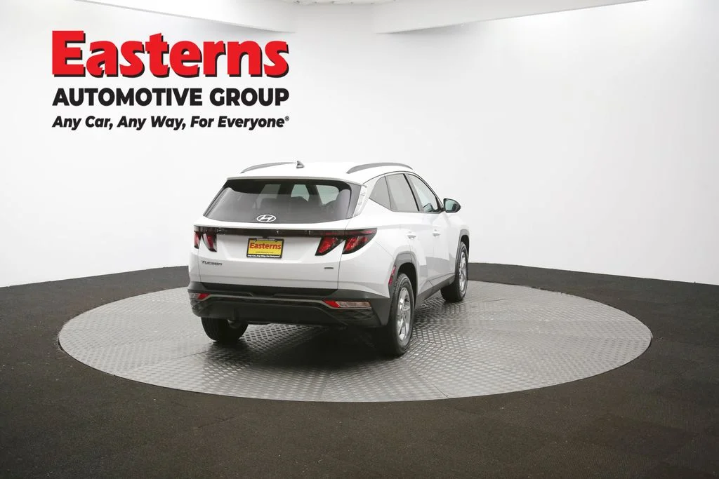 Used 2024 White Hyundai SEL image 38