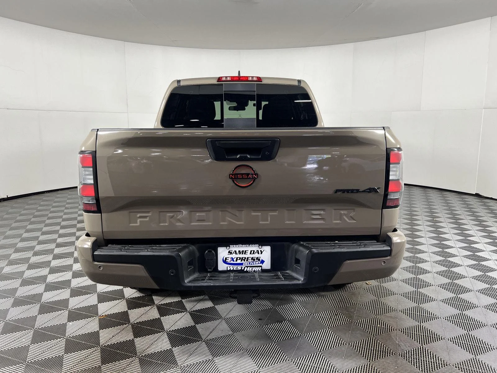 Used 2024 Tn Nissan PRO-4X image 21