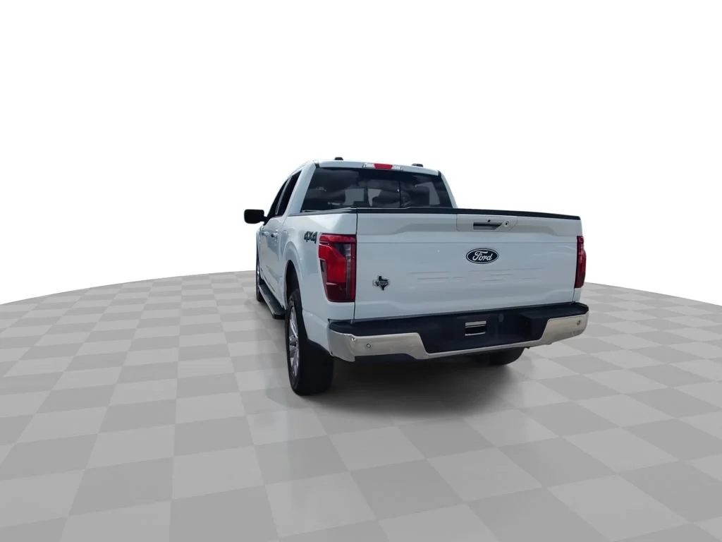 Used 2024 White Ford XLT image 7