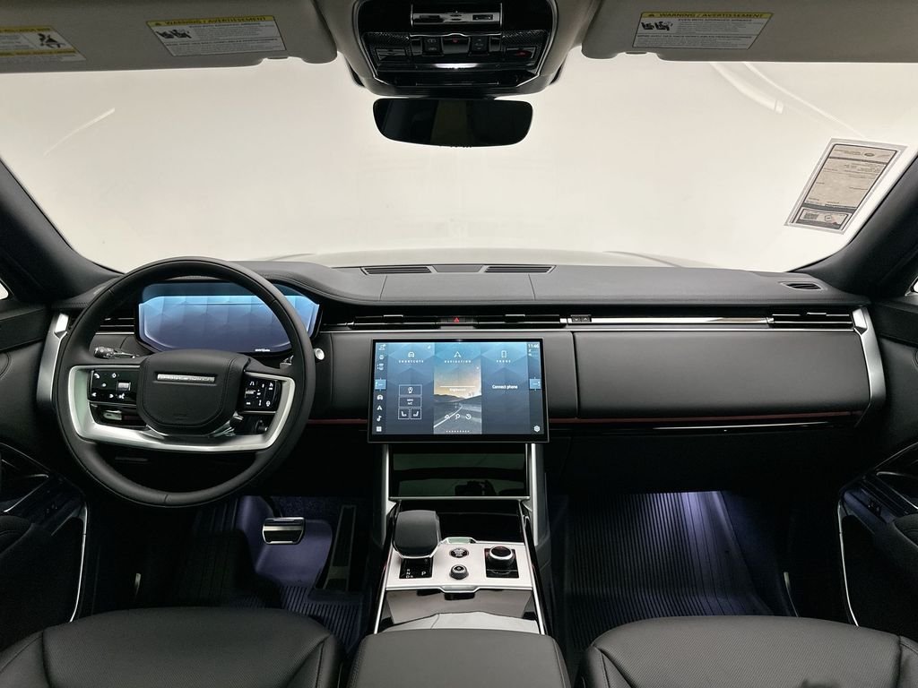 New 2027 Charente Grey Prem Met Land Rover SE image 8