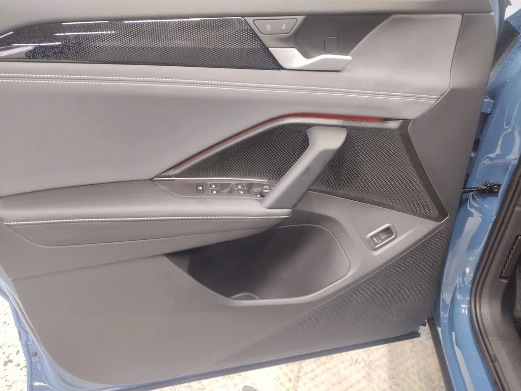 New 2026 Blue Volkswagen 2.0T SE image 20