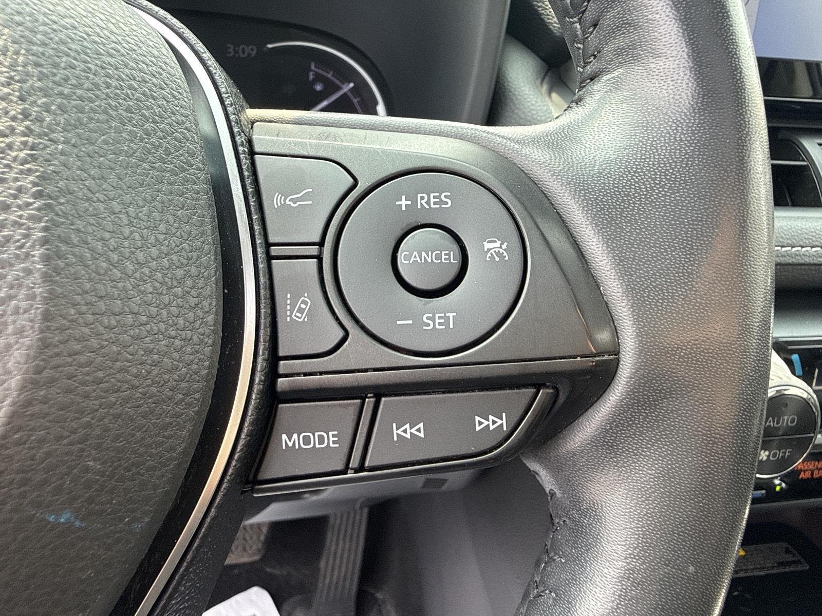 Used 2019 Silver Sky Metallic Toyota Limited image 29