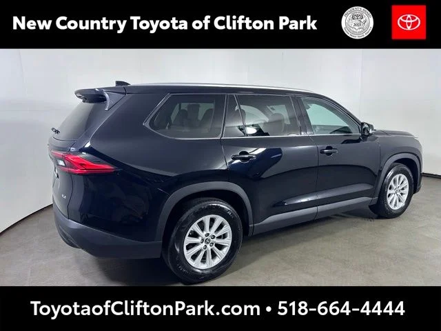 Used 2024 Black Toyota XLE image 3