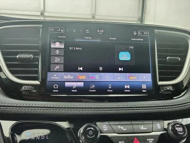 2026 Chrysler Pacifica Select - Photo 24