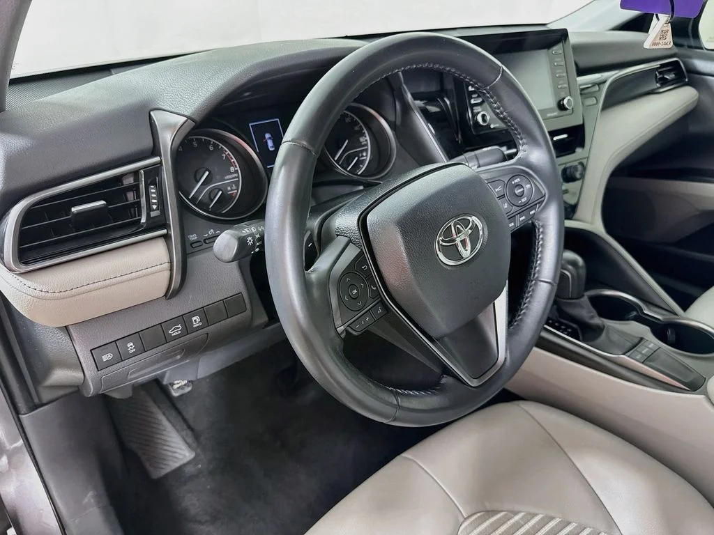 Used 2022 Gray Toyota SE image 9