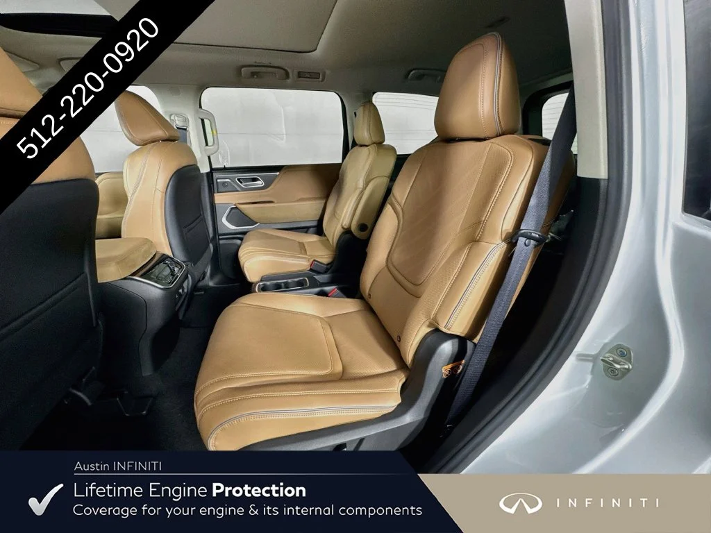 New 2027 White INFINITI LUXE image 31