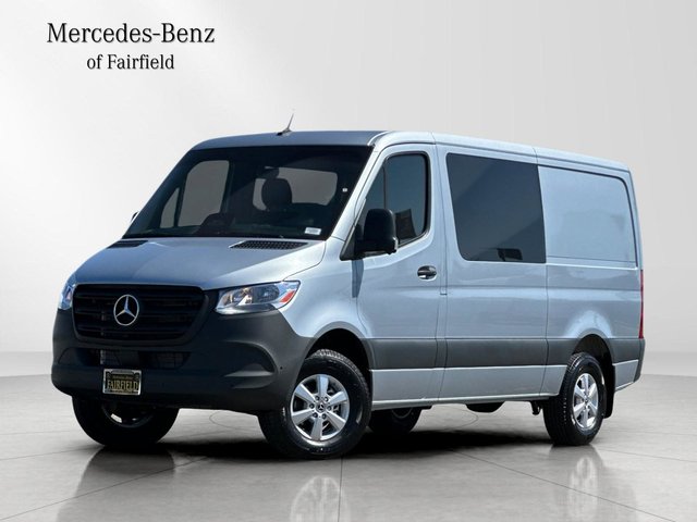 2025 Mercedes-Benz Sprinter 2500 Cargo 144 WB