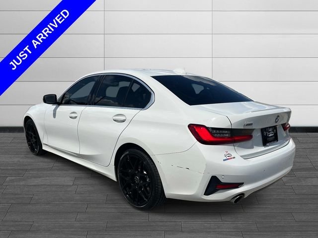Used 2019 White BMW 330i xDrive image 5