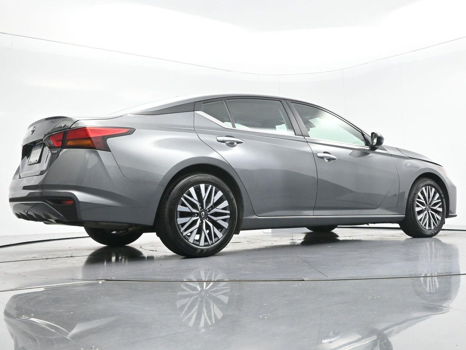 Used 2024 Gun Metallic Nissan 2.5 SV image 48