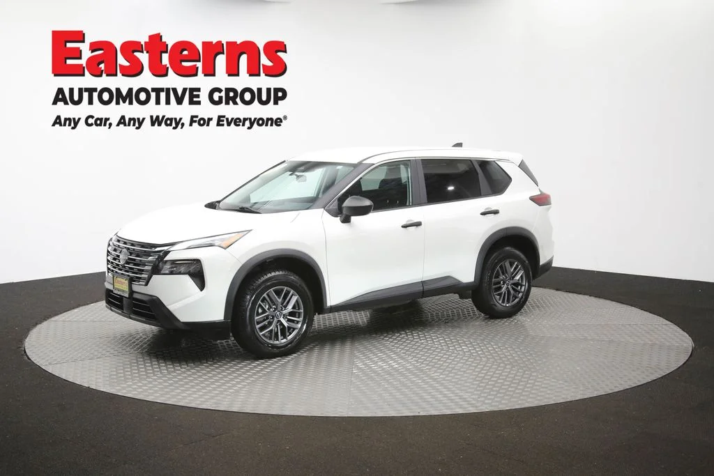 Used 2024 White Nissan S image 57