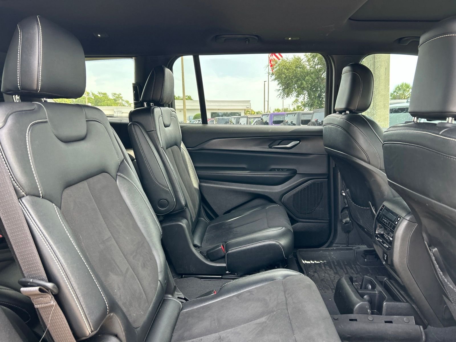 Certified Used 2023 Gray Jeep Altitude X image 12