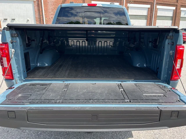 Used 2023 Area 51 Blue Ford XLT image 12