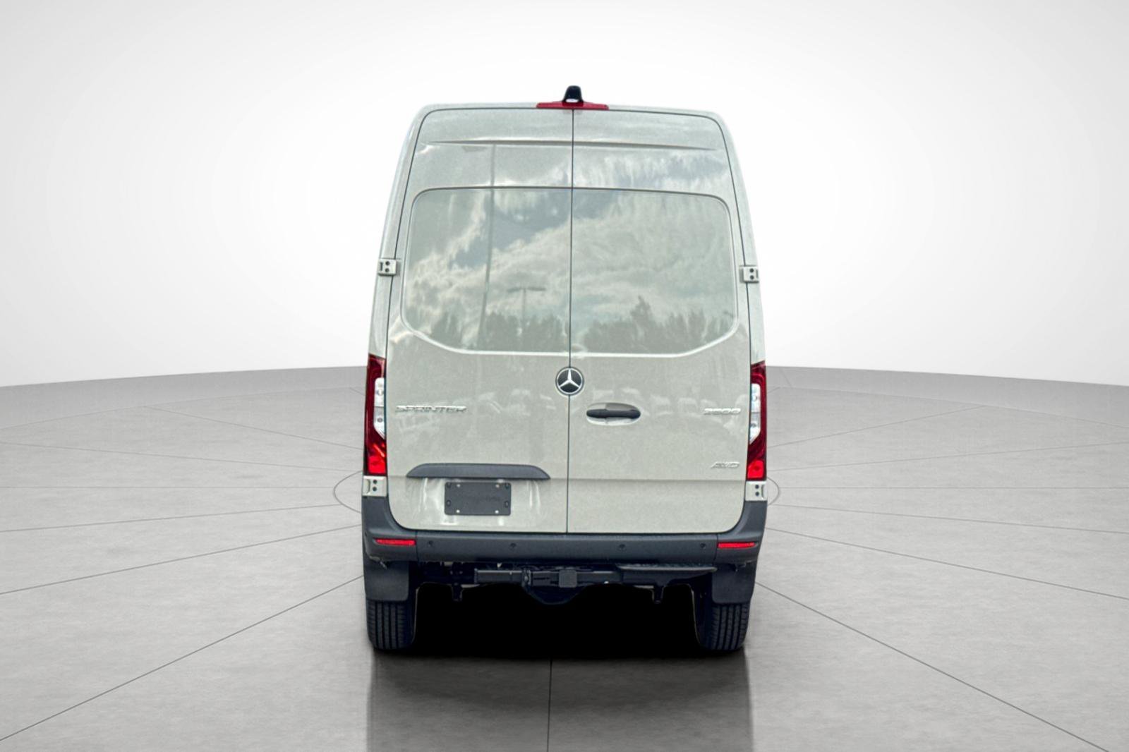 2026 Mercedes-Benz Sprinter Cargo Van Base - Photo 6