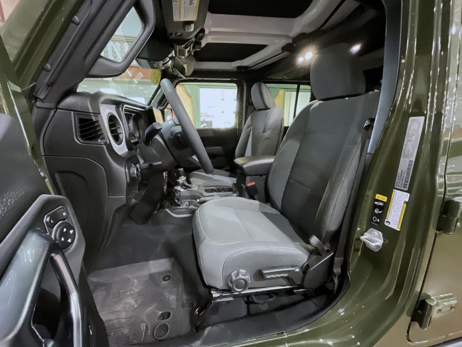 Used 2024 Green Jeep Sport image 10