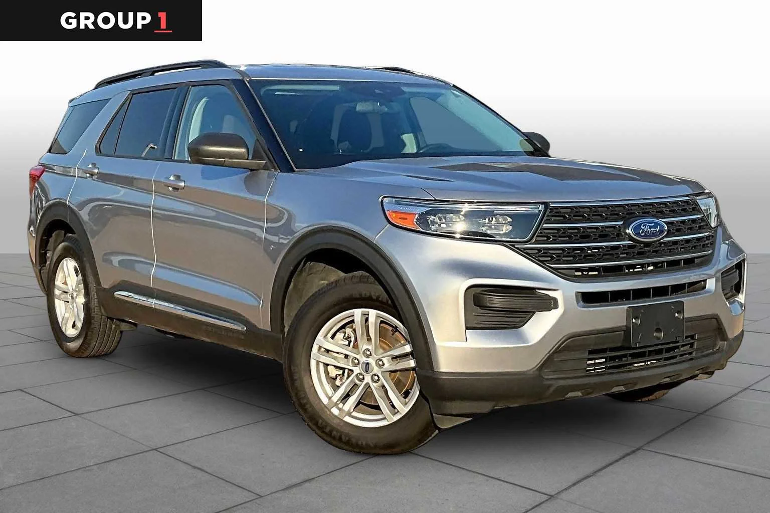 2022 Ford Explorer XLT 4WD's photo