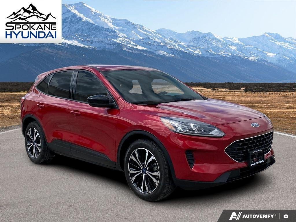 Used 2022 Rapid Red Metallic Tinted Clearcoat Ford SE image 7