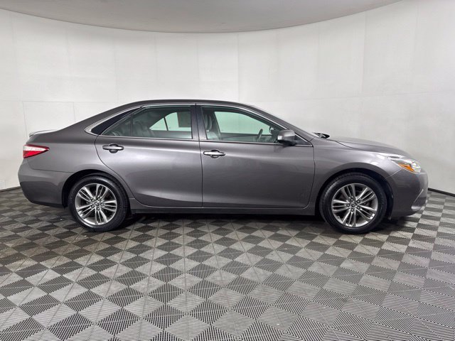 Used 2016 Gray Toyota SE image 2