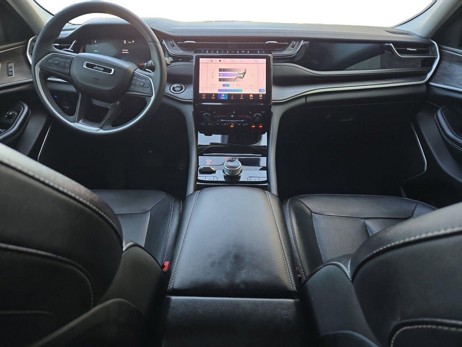 Used 2022 Black Jeep BASE image 13