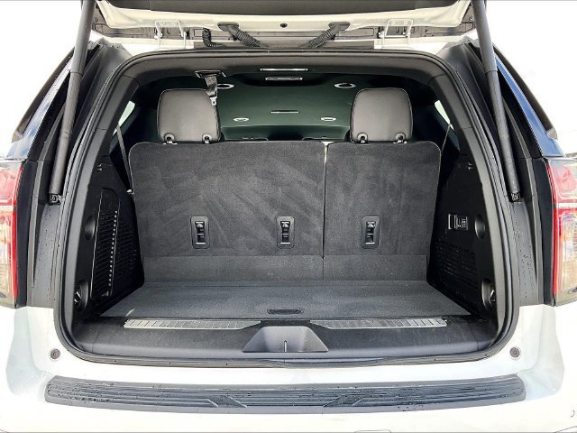 Used 2024 Summit White Chevrolet Premier image 30