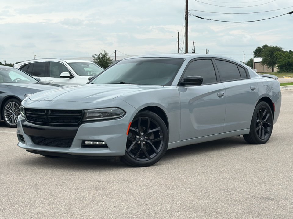 2020 Dodge Charger SXT's photo
