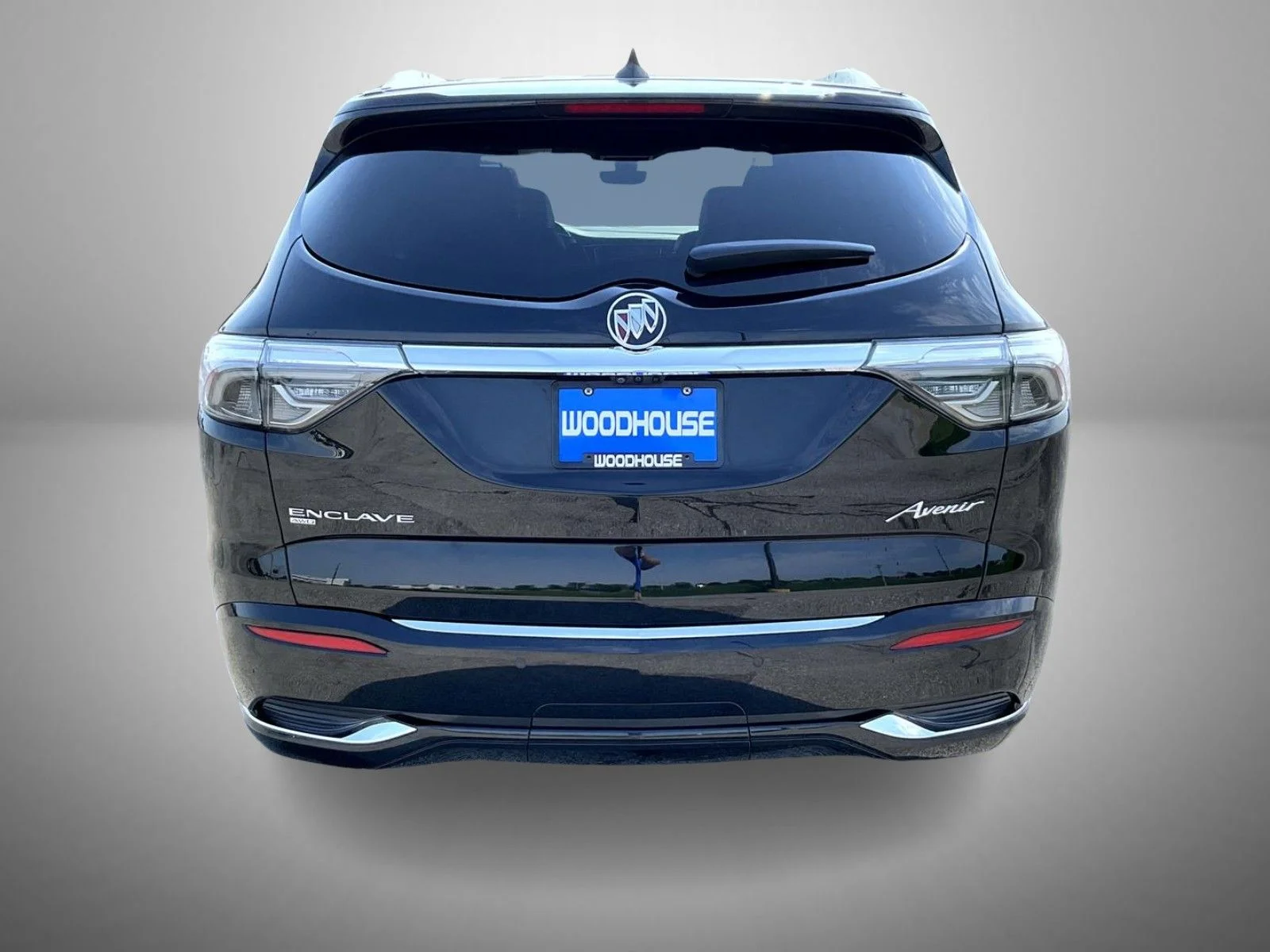 Used 2023 Black Buick Avenir image 6