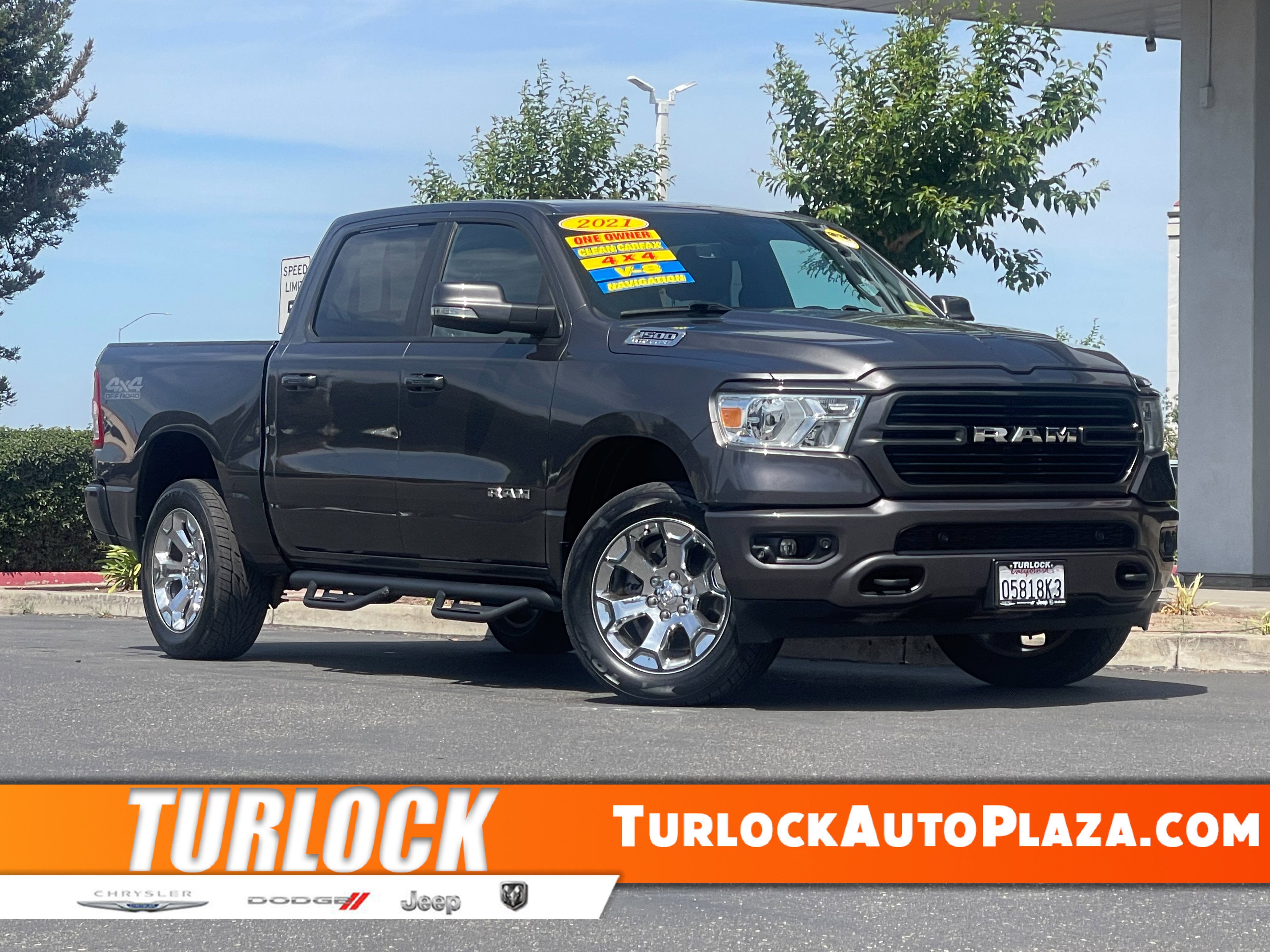 2021 RAM 1500 Big Horn/Lone Star 4x4 Crew Cab 5'7's photo