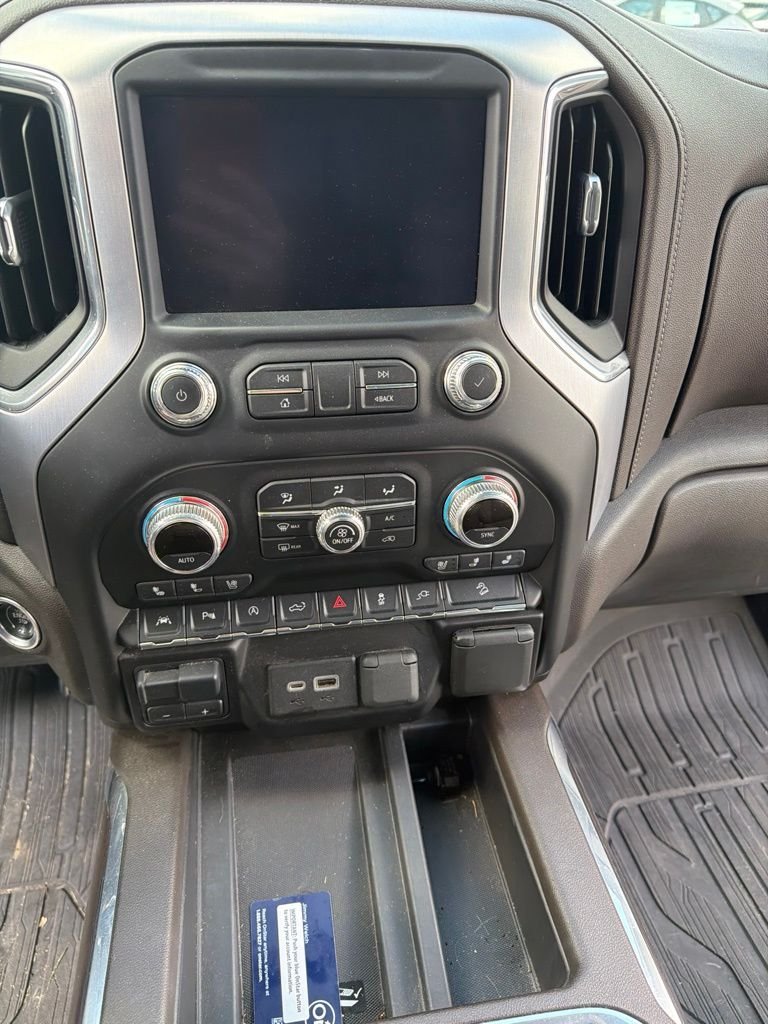 Used 2021 White GMC SLT image 11
