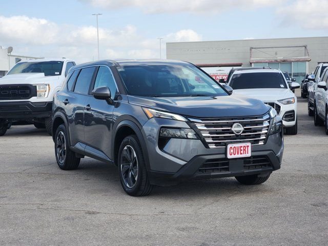 Used 2025 Gray Nissan SV image 3