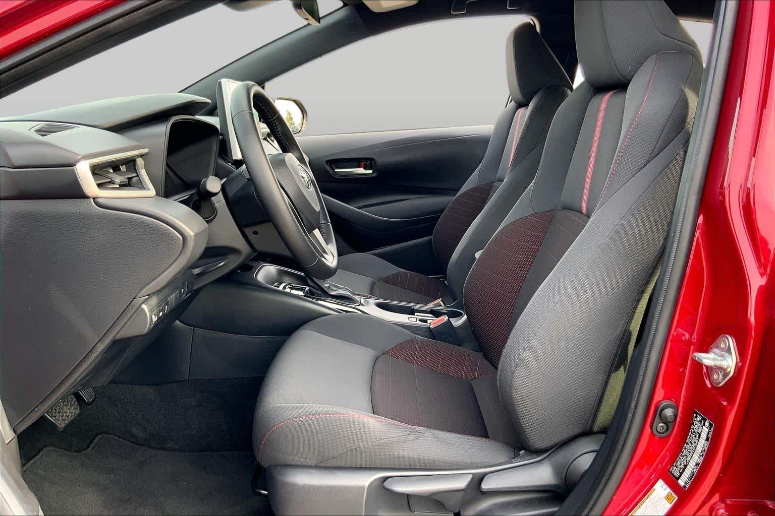 Used 2026 Ruby Flare Pearl Toyota Hybrid SE image 8