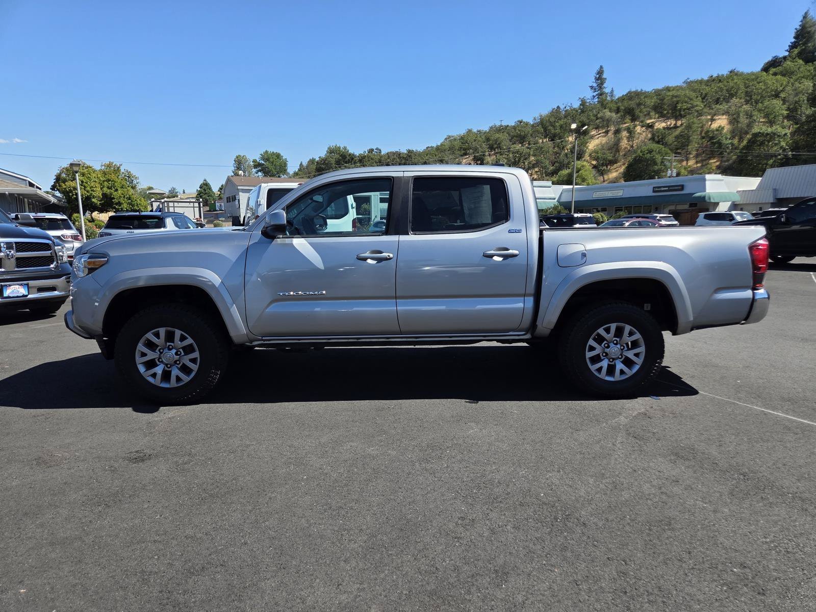 Used 2019 Silver Sky Metallic Toyota SR5 image 8