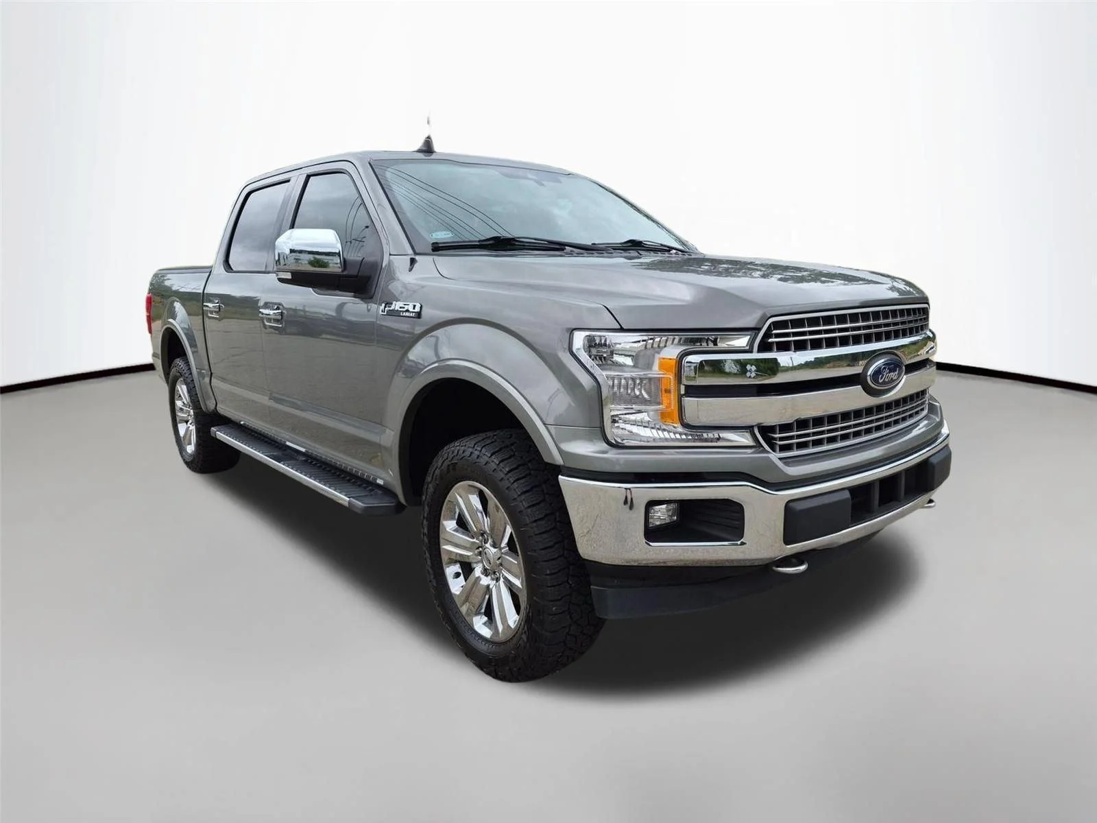 Used 2019 Ingot Silver Metallic Ford LARIAT image 3