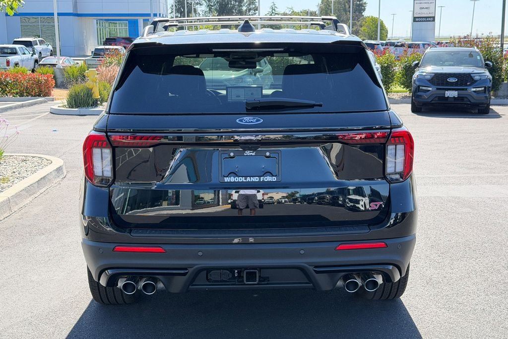 New 2026 Agate Black Metallic Ford ST image 7
