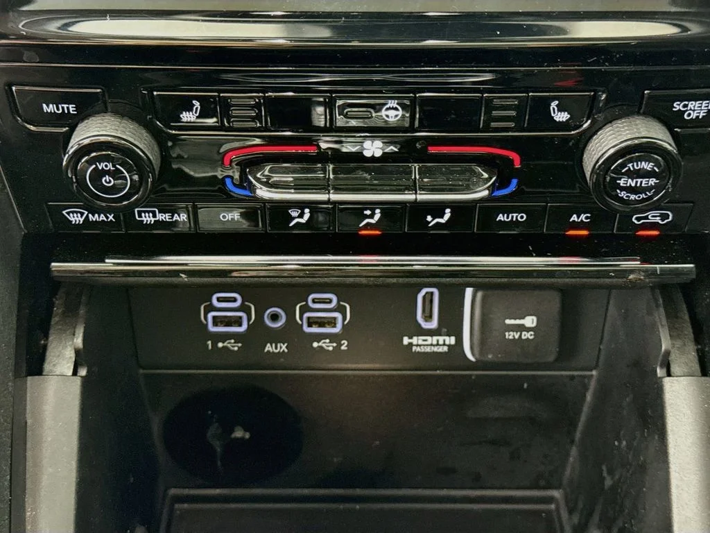 Used 2023 White Jeep 4xe image 16