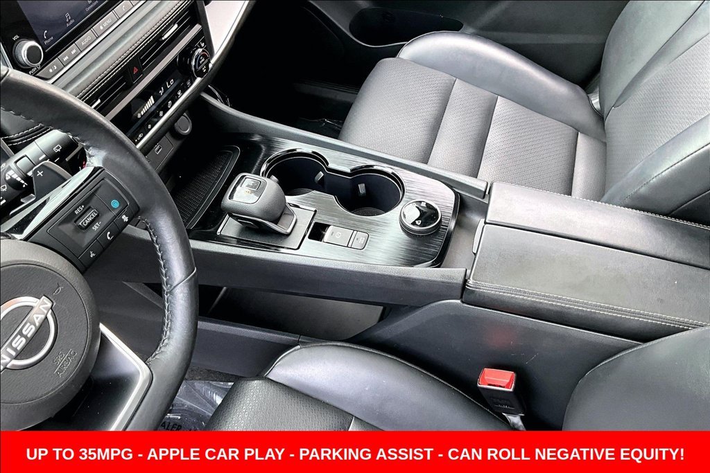 Used 2023 Silver Nissan SV image 18