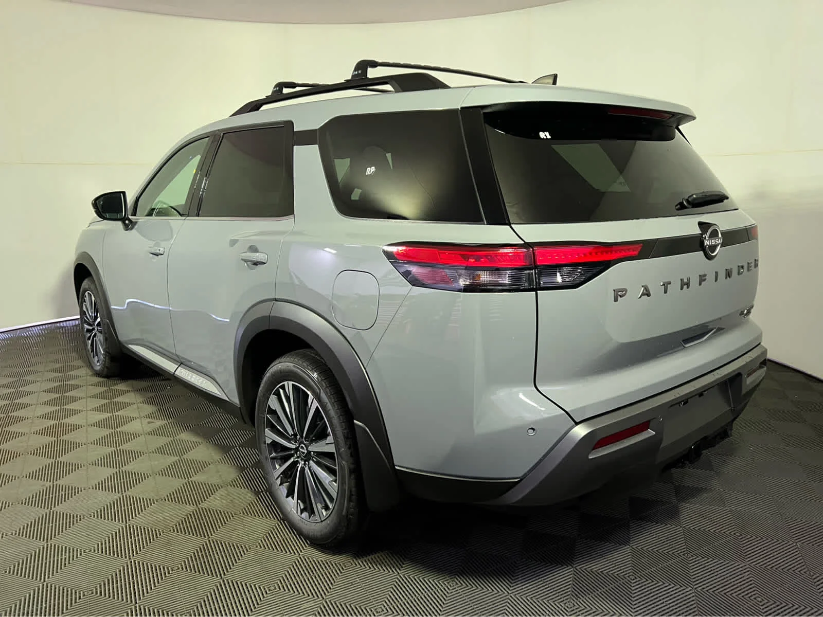 New 2026 Boulder Gray Pearl Nissan Platinum image 5