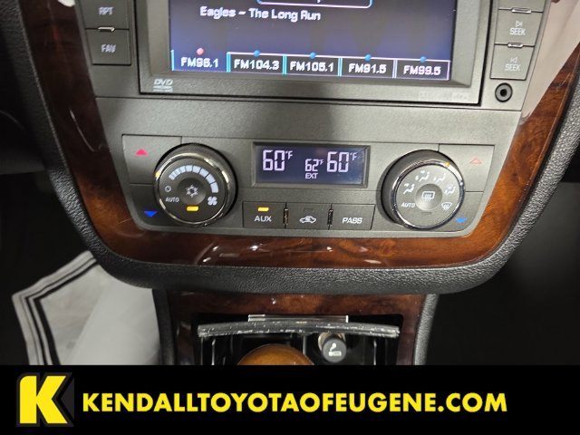 Used 2008 Red Cadillac 1SE image 16