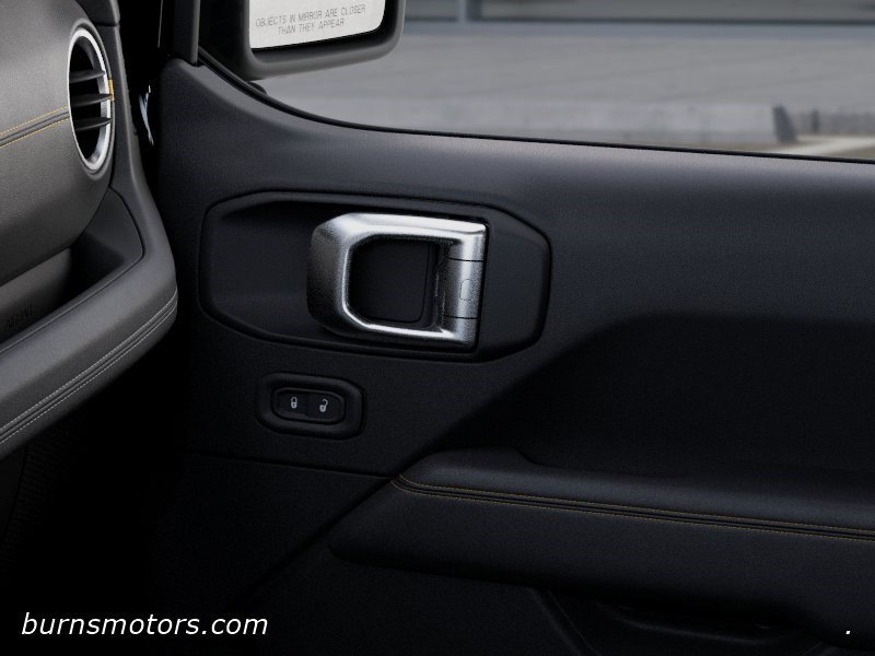 New 2026 Black Clear-Coat Exterior Paint Jeep Sahara 4-Door image 25