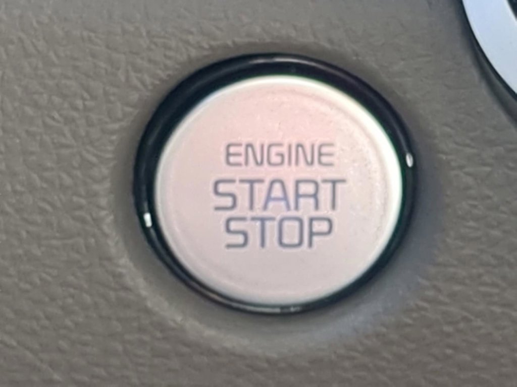 New 2026 Deep Chroma Blue Kia EX image 32