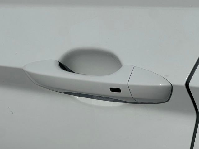 New 2026 Pure White Volkswagen 2.0T Autobahn image 14
