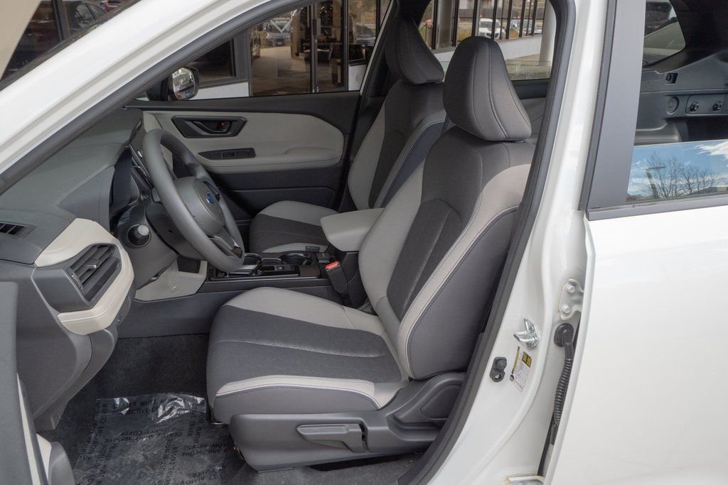 2026 Subaru Forester Base - Photo 8