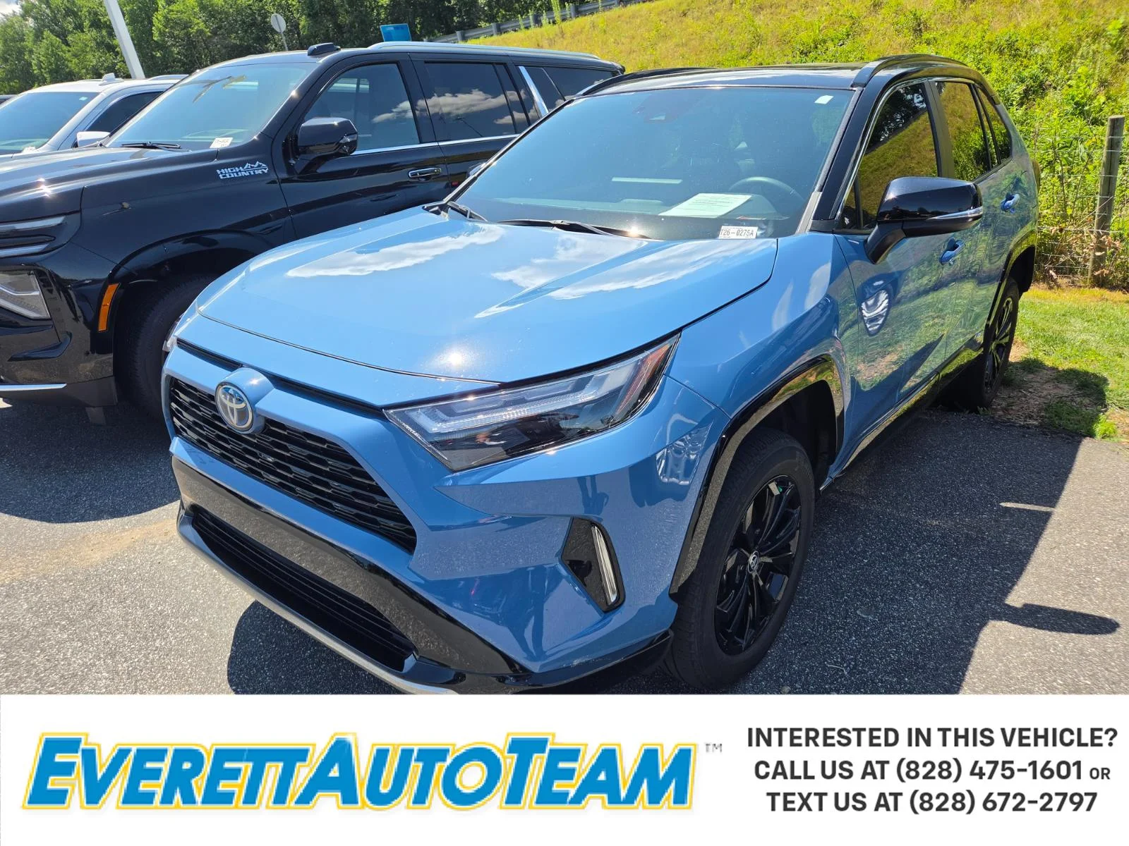 Used 2023 Blue Toyota Hybrid XSE image 1