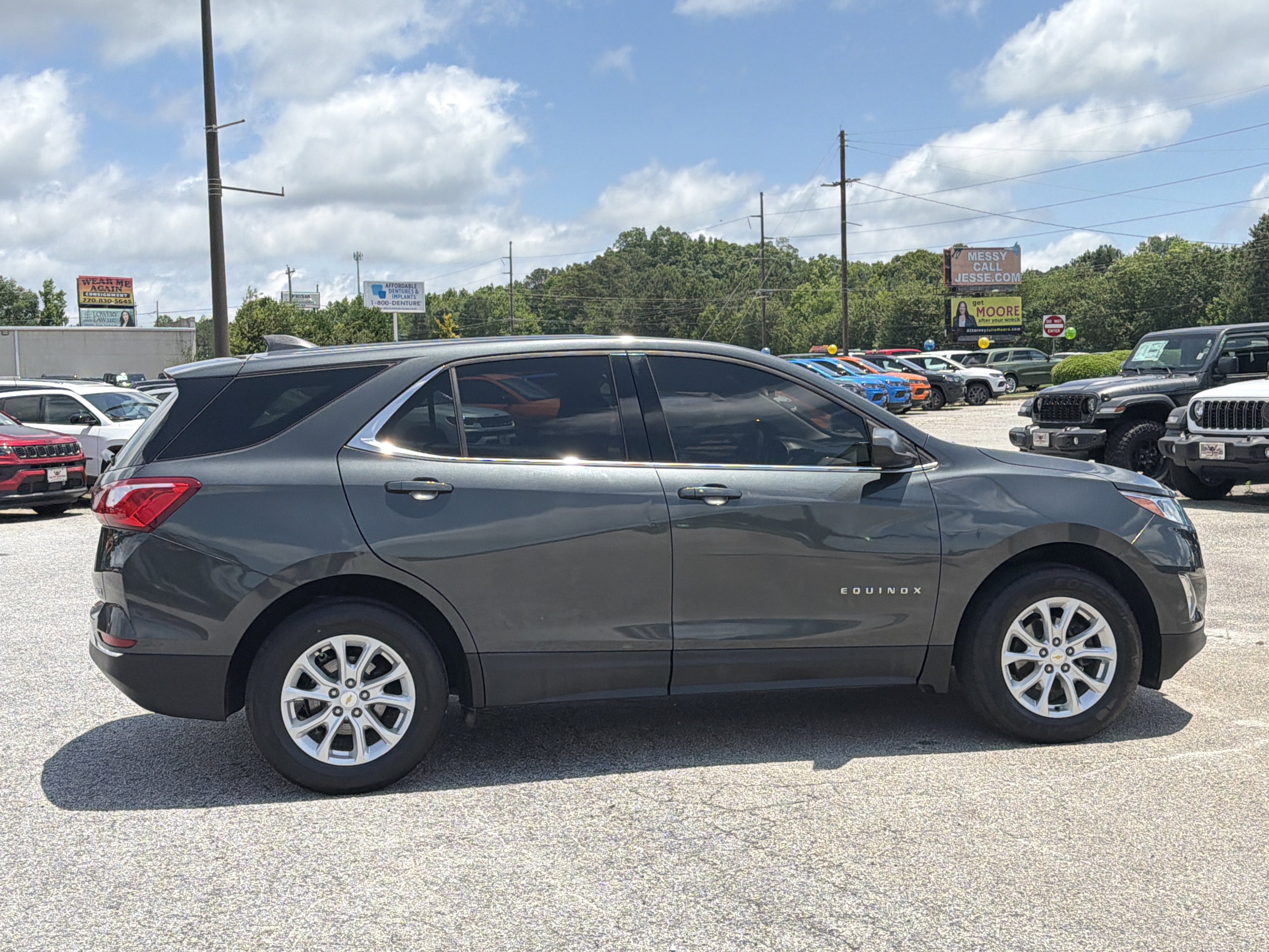 Used 2020 Nightfall Gray Metallic Chevrolet LT image 9
