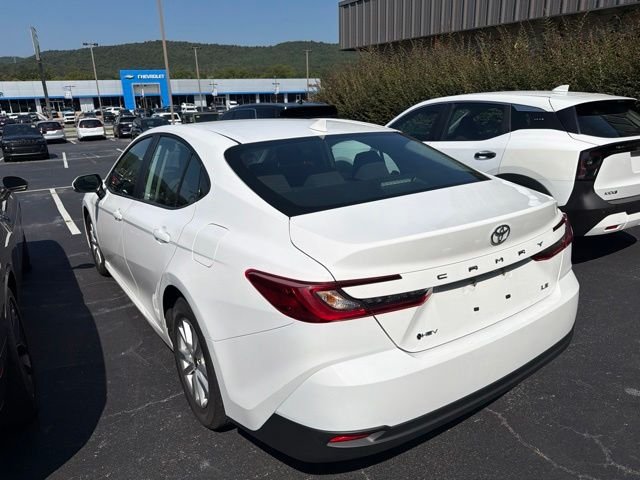 Used 2025 Ice Toyota LE image 7