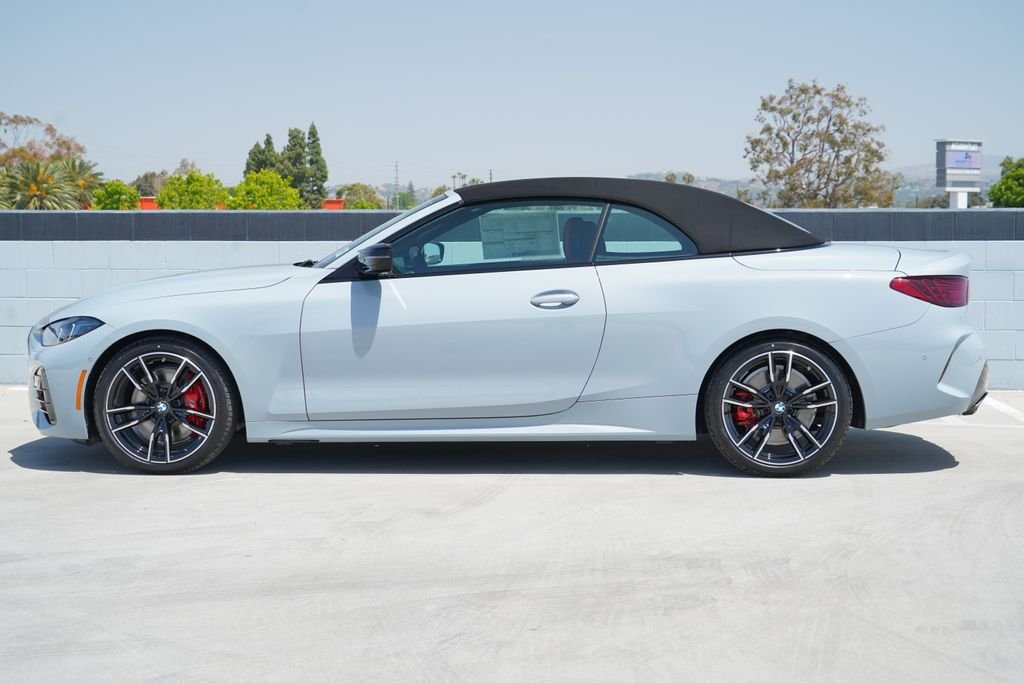 New 2026 Brooklyn Grey Metallic BMW M440i image 5