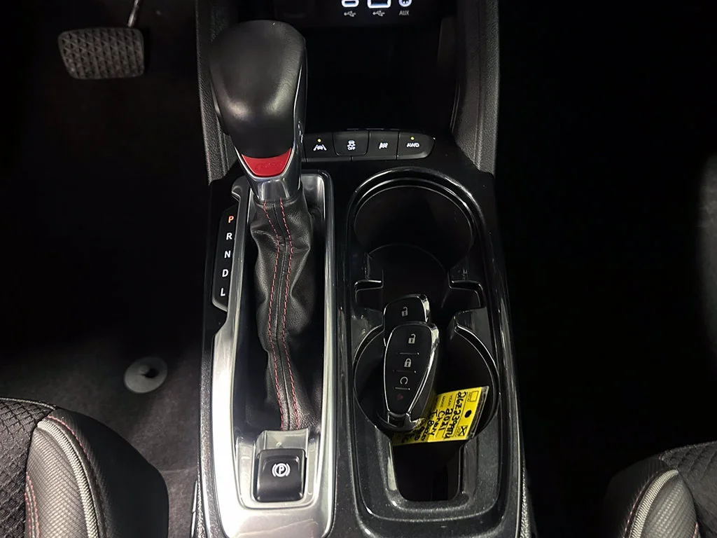Used 2021 MOSAIC BLACK METALLIC Chevrolet RS image 33