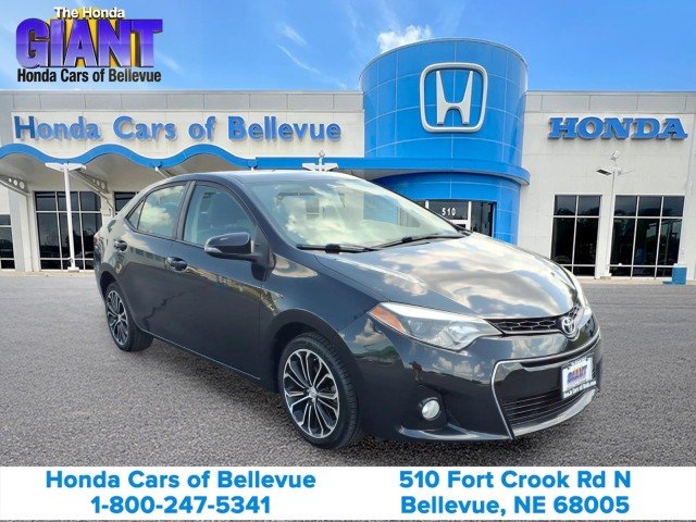 Used 2016 Black Sand Pearl Toyota S image 3