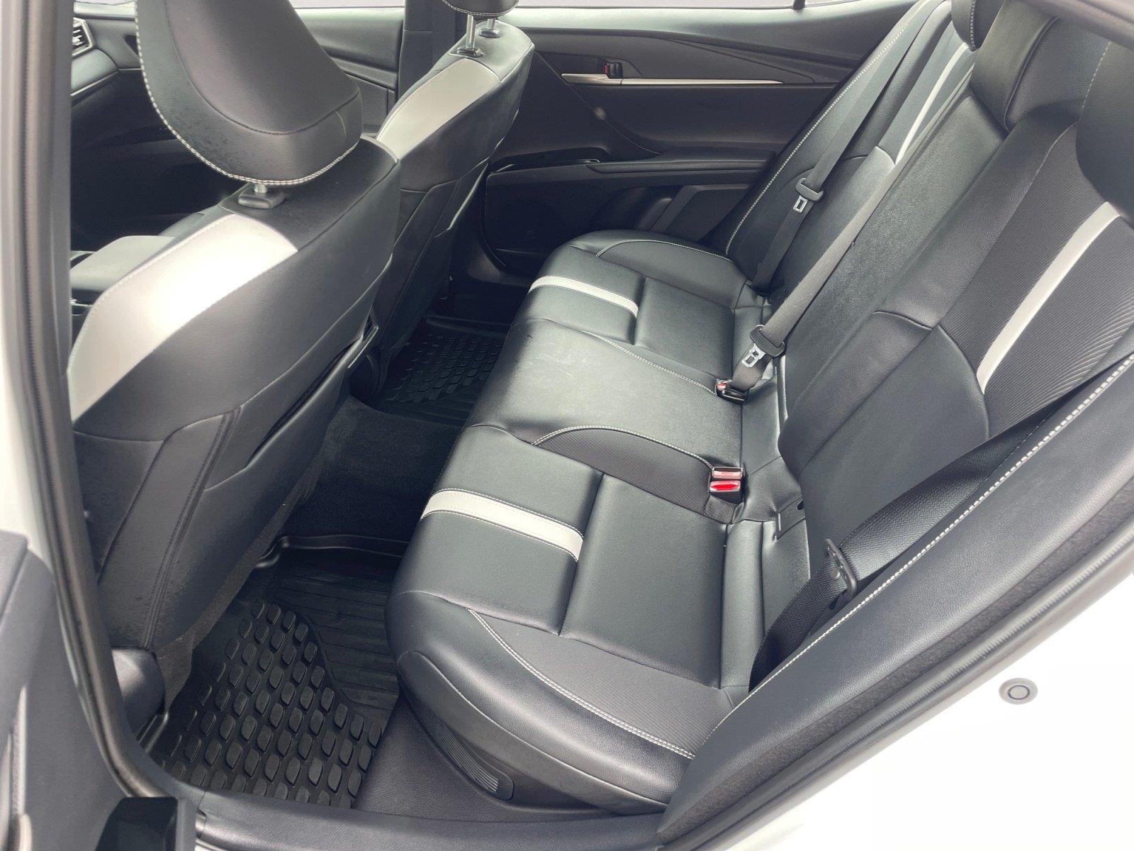 Used 2026 Ice Cap Toyota SE image 13